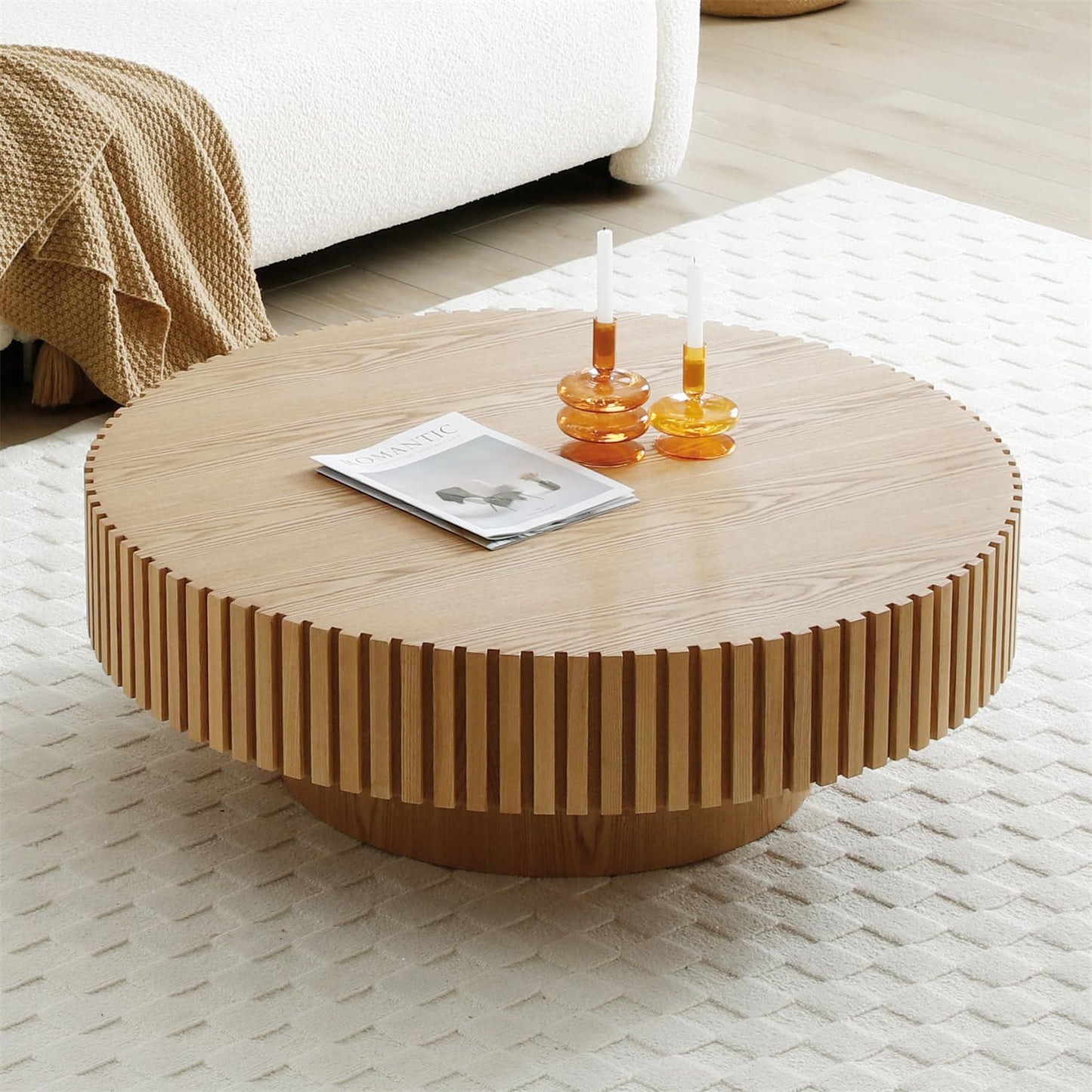 31.49'' Walnut Coffee Table Round Wood Modern Solid Wood Veneer Handcrafted Relief Tea Table with Sturdy Pedestal for Apartment Living Room